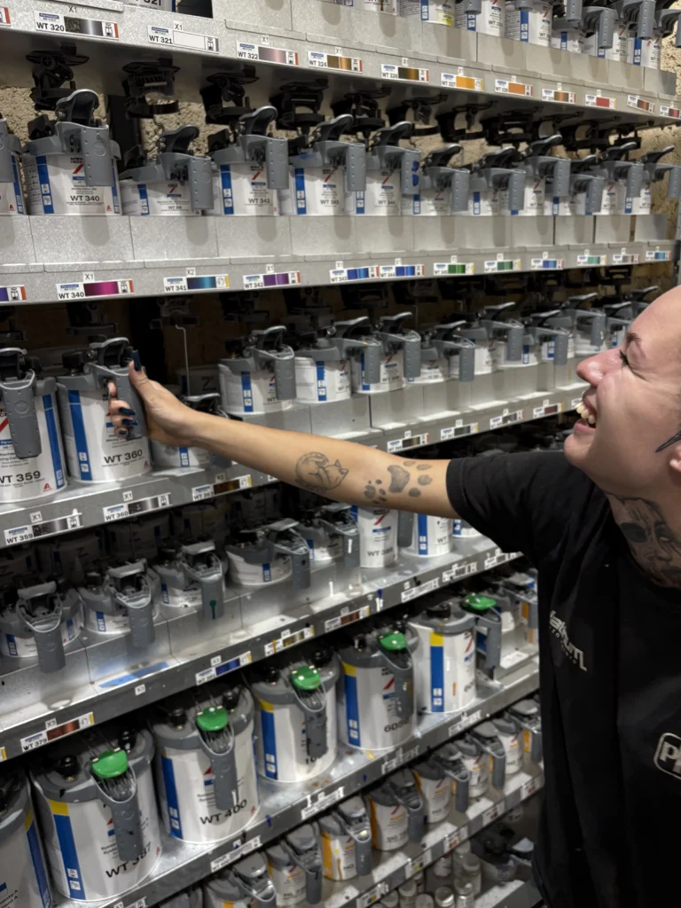 Spray painting after accident Neerabup